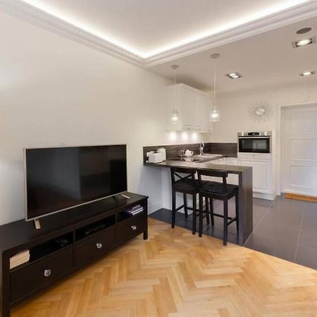 Apartamenty-Mi Crystal Варшава Екстериор снимка