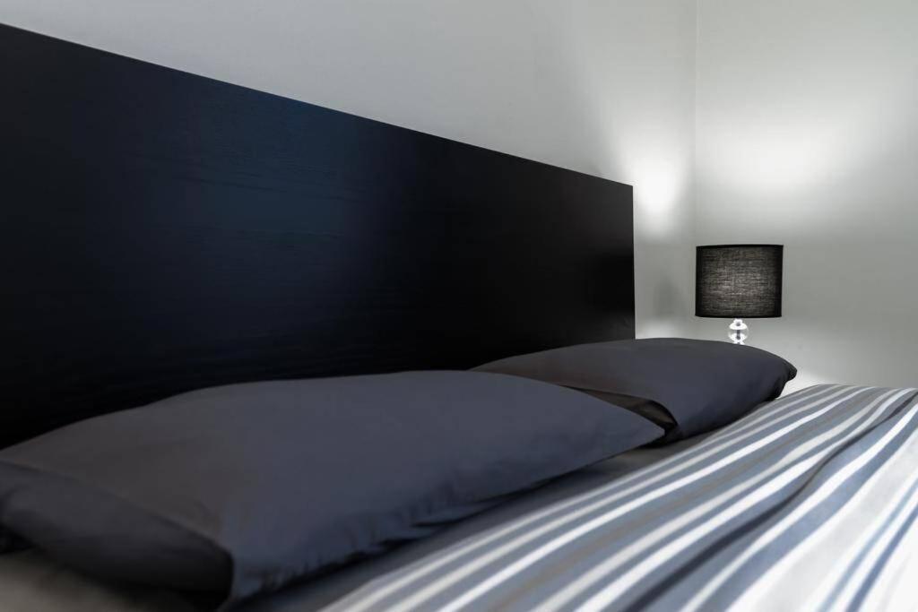 Apartamenty-Mi Crystal Варшава Екстериор снимка