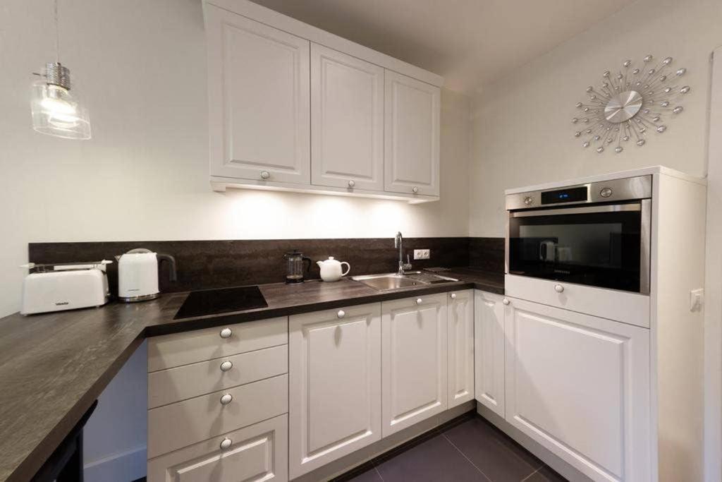 Apartamenty-Mi Crystal Варшава Екстериор снимка
